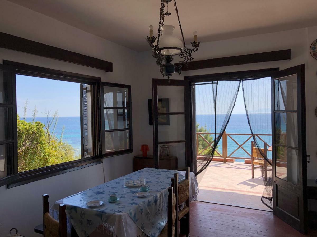 Вілла Unique Sea View House Каландра Екстер'єр фото